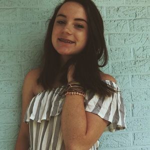 Meet your Posher, Lela